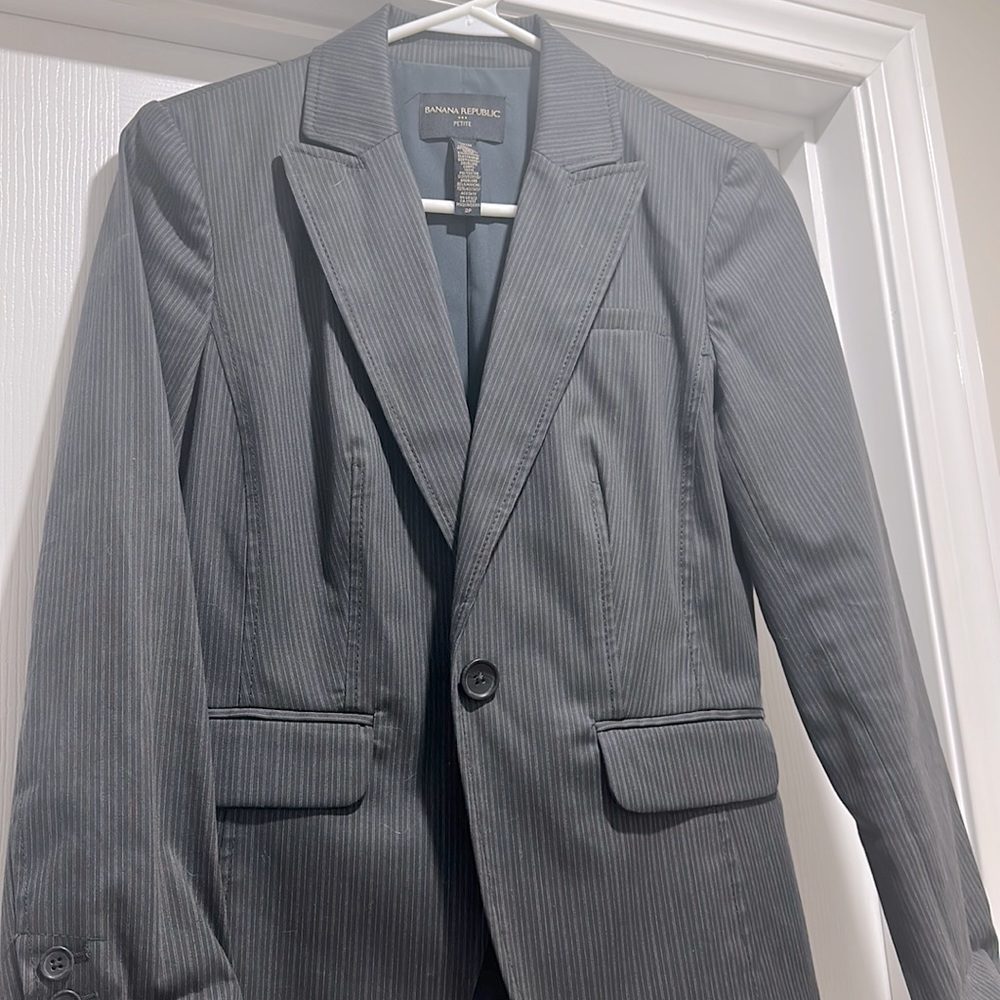 Banana Republic women’s blazer